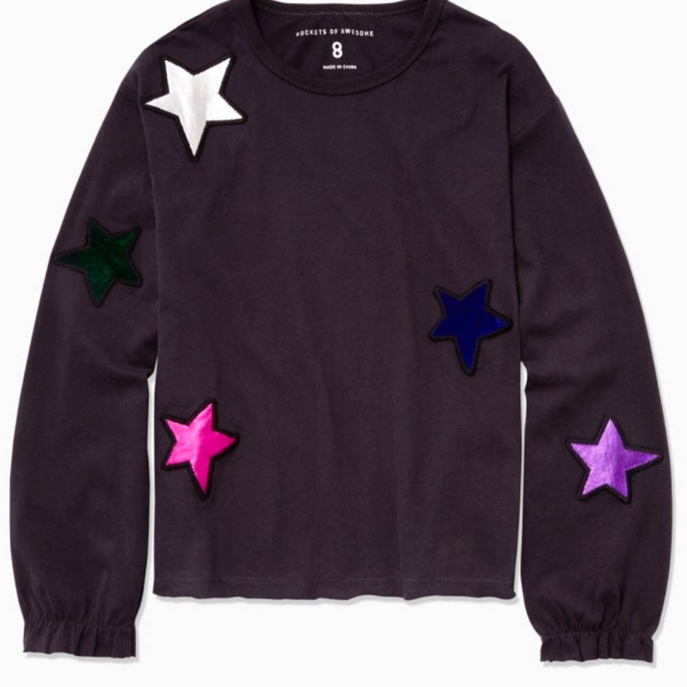 Star appliqué top